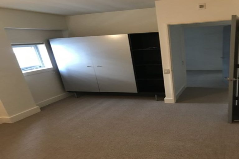 Photo of property in St Pauls Apartments, 111/43 Mulgrave Street, Thorndon, Wellington, 6011