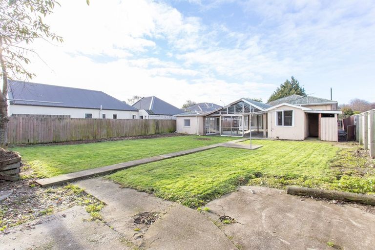 Photo of property in 229 Cranford Street, St Albans, Christchurch, 8014