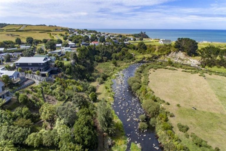 Photo of property in 48 Kawei Road, Ohawe, Hawera, 4671