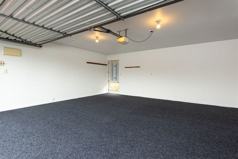 Photo of property in 18 Mcleish Lane, Spreydon, Christchurch, 8024