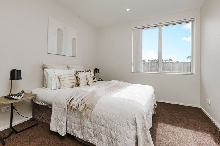 Photo of property in 61 Sapwood Crescent, Takanini, 2110