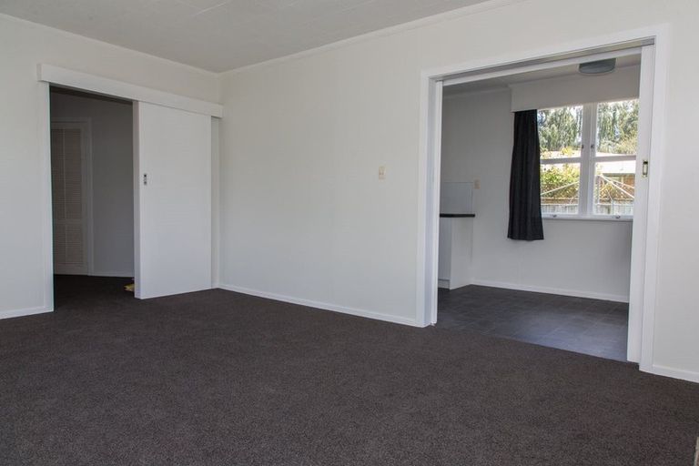 Photo of property in 1 Patea Place, Terrace End, Palmerston North, 4410