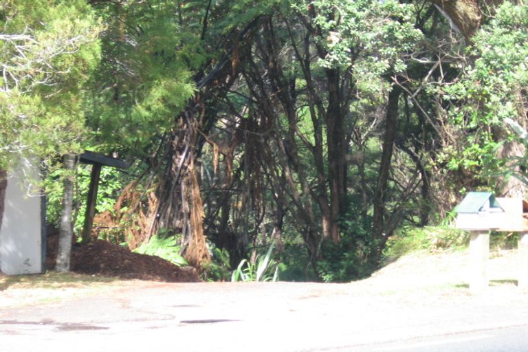 Photo of property in 302 Titirangi Road, Titirangi, Auckland, 0604