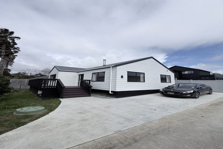 Photo of property in 17b Elliot Street, Riverhead, 0820