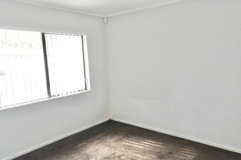 Photo of property in 3/80 Marne Road, Papakura, 2110