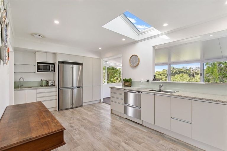 Photo of property in 48 Lynden Avenue, Hillcrest, Auckland, 0627