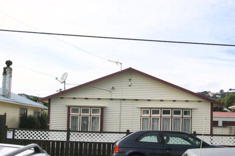 Photo of property in 52 Kauri Street, Miramar, Wellington, 6022
