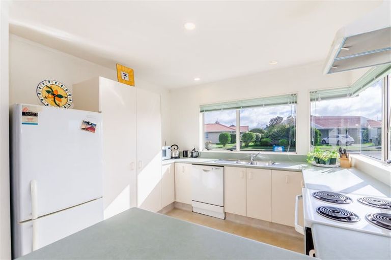Photo of property in 9a Heihei Place, Paraparaumu, 5032