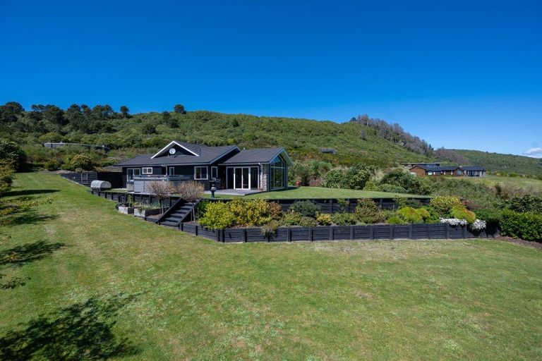 Photo of property in 34 Locheagles Rise, Kinloch, Taupo, 3377
