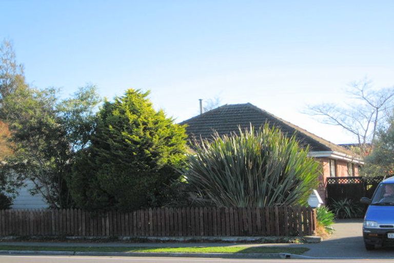 Photo of property in 2/847 Main North Road, Belfast, Christchurch, 8051