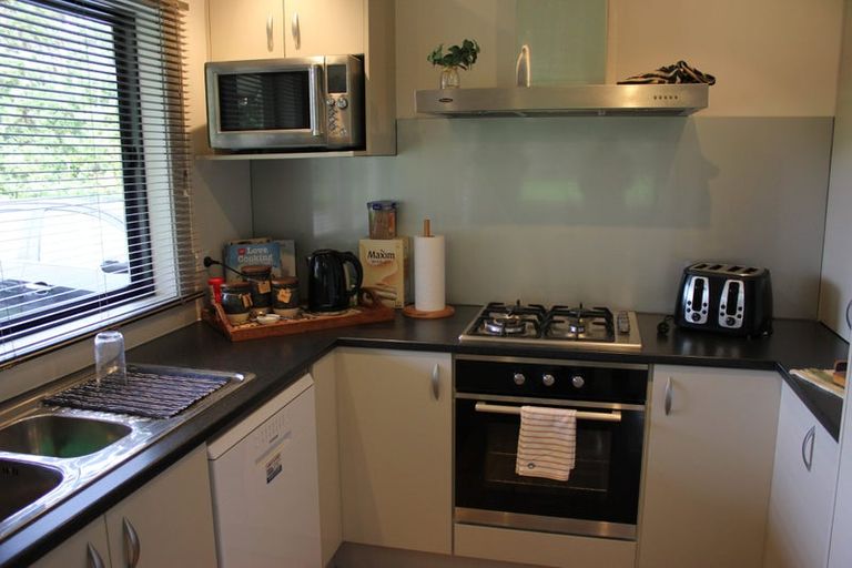 Photo of property in 388 Pine Valley Road, Dairy Flat, Silverdale, 0992