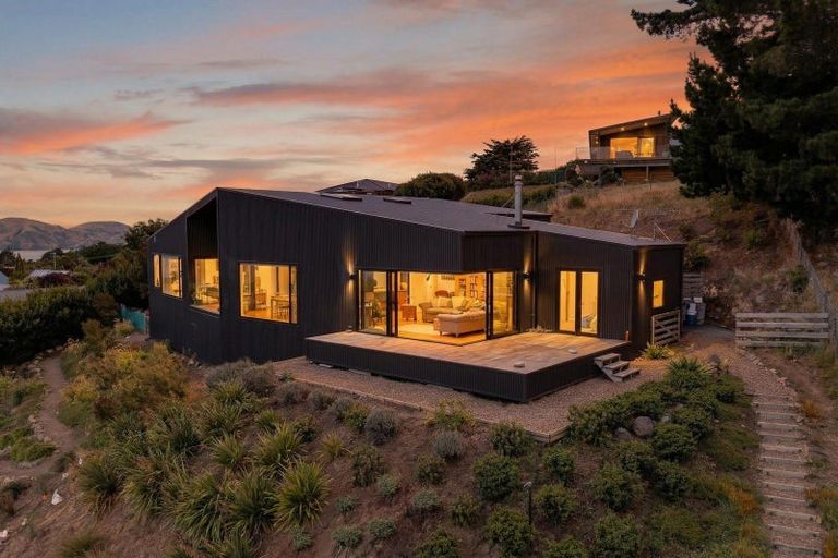 Photo of property in 18 Doris Faigan Lane, Charteris Bay, Lyttelton, 8971