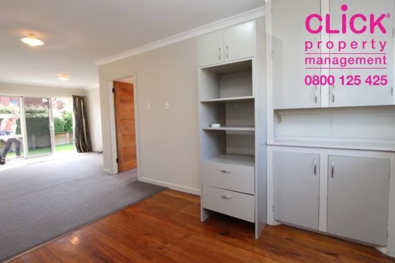 Photo of property in 1 Waldron Crescent, Green Island, Dunedin, 9018