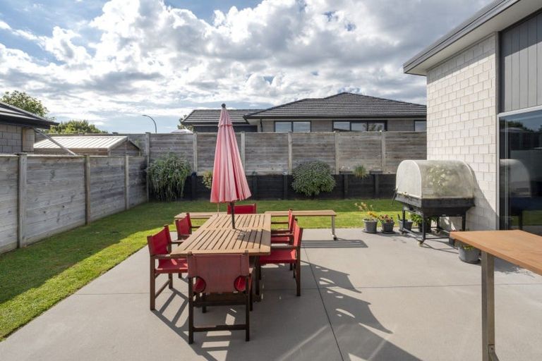 Photo of property in 3 Augusta Rise, Omokoroa, 3114