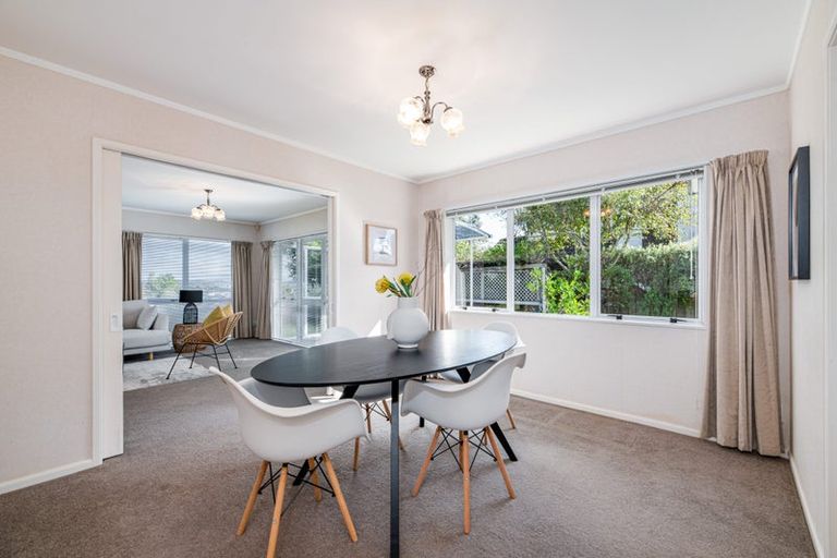 Photo of property in 42 Sunhill Road, Sunnyvale, Auckland, 0612