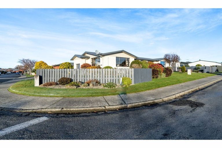 Photo of property in 61 Vogel Street, Waikiwi, Invercargill, 9810