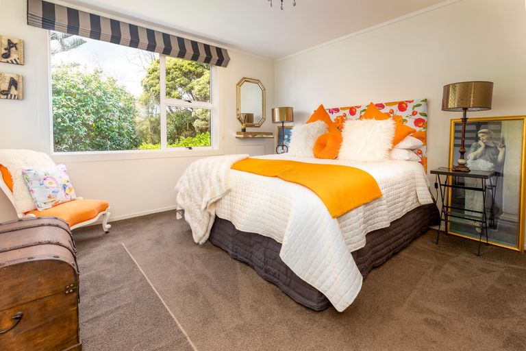 Photo of property in 1402 Glenbrook Road, Glenbrook, Waiuku, 2681