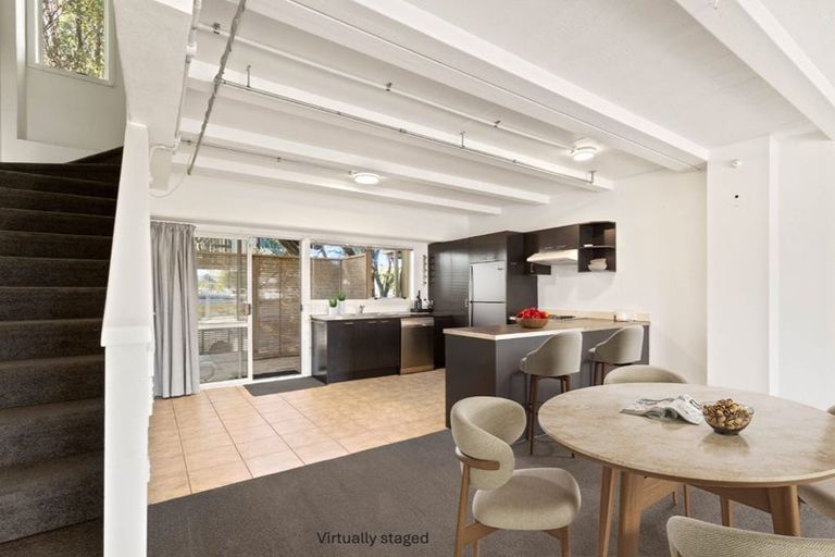 Photo of property in 14a Captain Scott Road, Glen Eden, Auckland, 0602