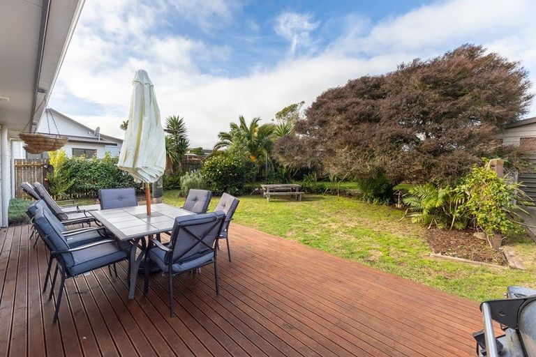 Photo of property in 23 Rosewood Place, Paraparaumu, 5032