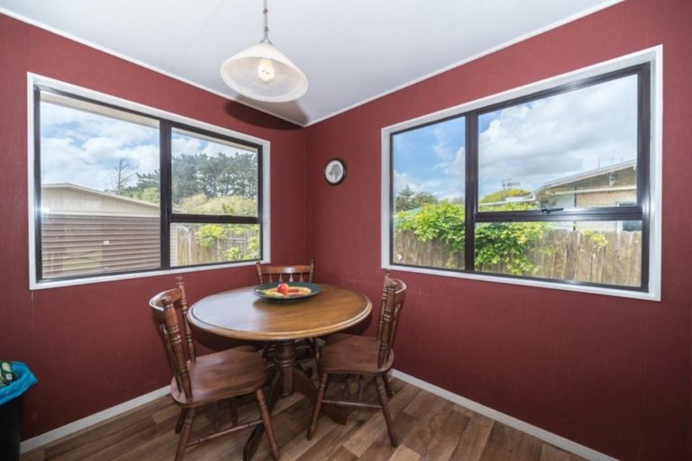 Photo of property in 80 Humber Street, Rongotea, 4476