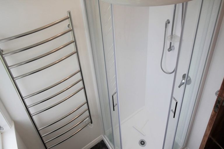 Photo of property in 104 Atawhai Road, Fitzherbert, Palmerston North, 4410