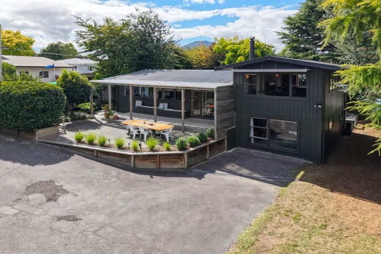Photo of property in 113 Taupo View Road, Taupo, 3330