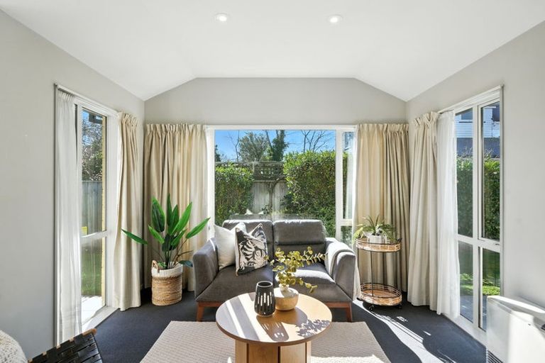 Photo of property in 36 Withells Road, Avonhead, Christchurch, 8042