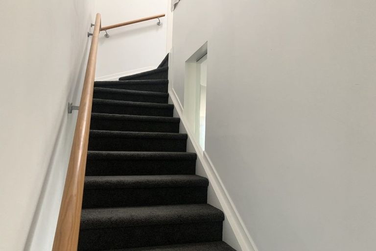 Photo of property in 58 Albionvale Road, Glen Eden, Auckland, 0602