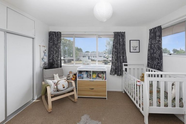 Photo of property in 2/72 Lakewood Drive, Burwood, Christchurch, 8083