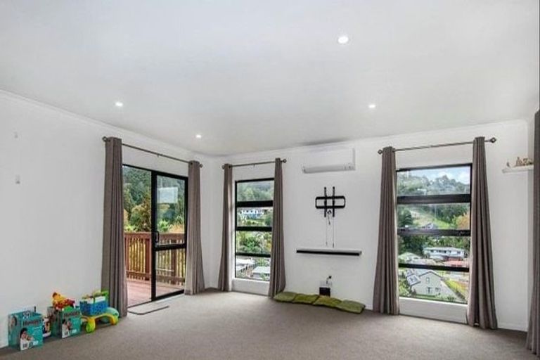 Photo of property in 7 Western View Heights, Horahora, Whangarei, 0110