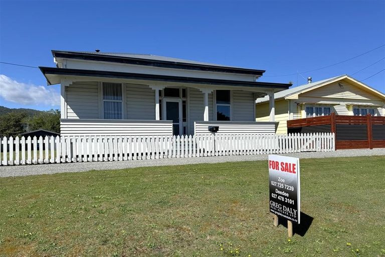 Photo of property in 41 Packers Quay, Blaketown, Greymouth, 7805