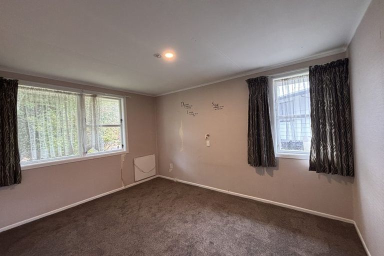 Photo of property in 82 Aotea Crescent, Tokoroa, 3420