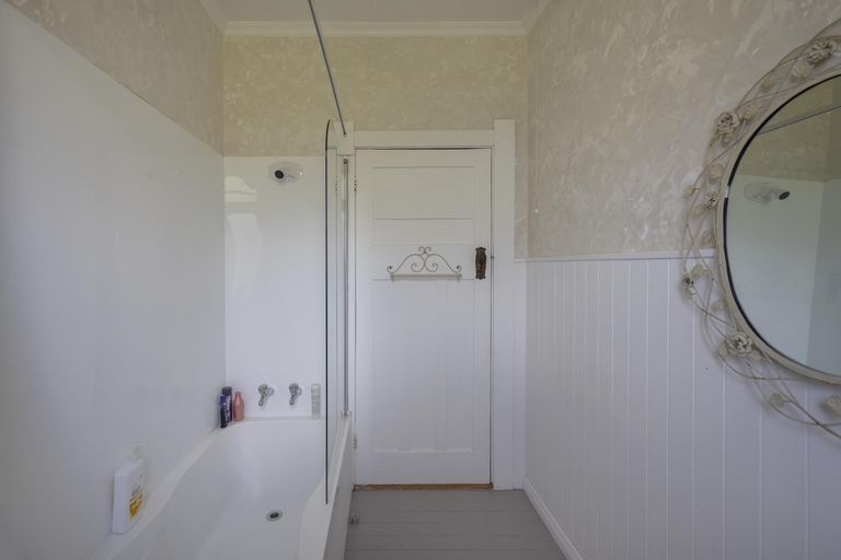 Photo of property in 43 Arun Street, South Hill, Oamaru, 9400