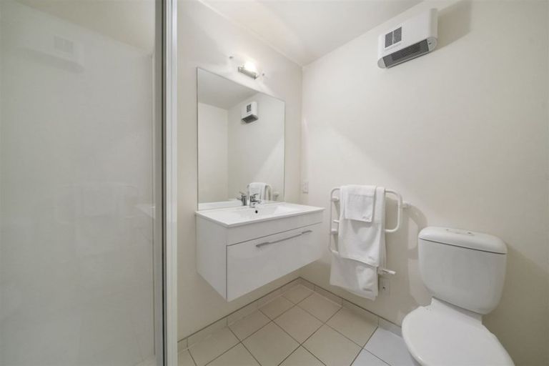 Photo of property in 23 Doris Gordon Crescent, Crofton Downs, Wellington, 6035