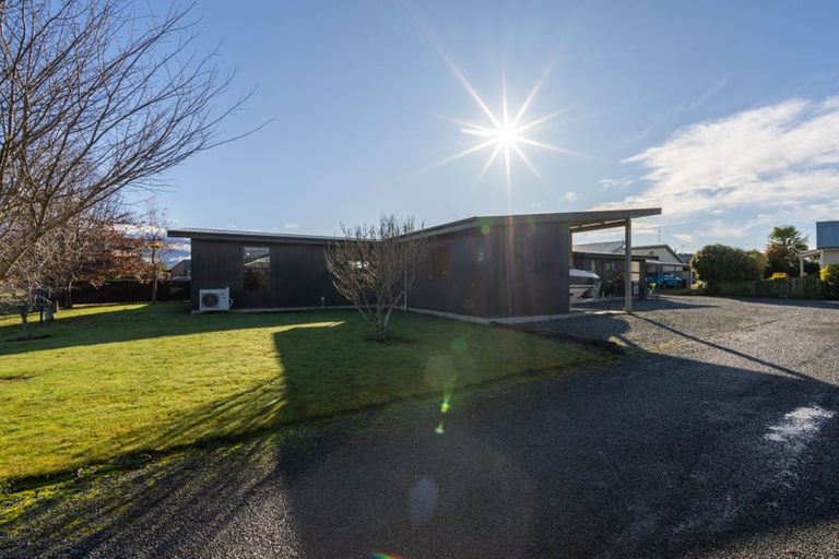 Photo of property in 21 Pop Andrew Drive, Te Anau, 9600