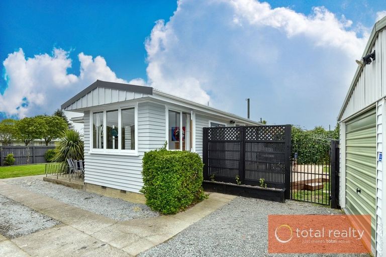 Photo of property in 39 Manurere Street, Hei Hei, Christchurch, 8042