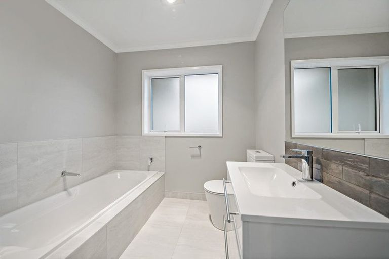 Photo of property in 14 Frankfield Road, Pokeno, 2402