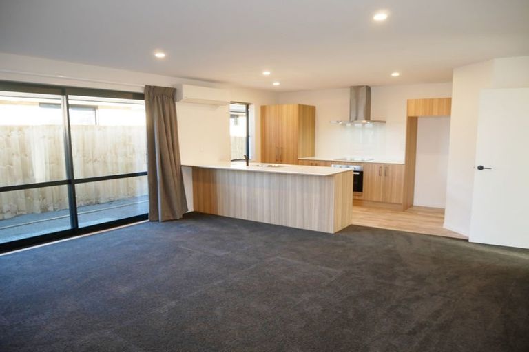 Photo of property in 27 Dalwood Crescent, Rolleston, 7614