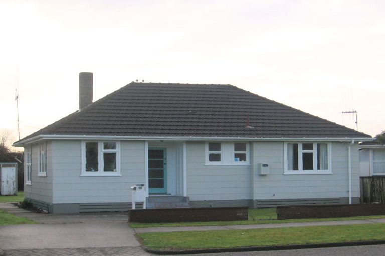 Photo of property in 19 Odette Street, Bader, Hamilton, 3206