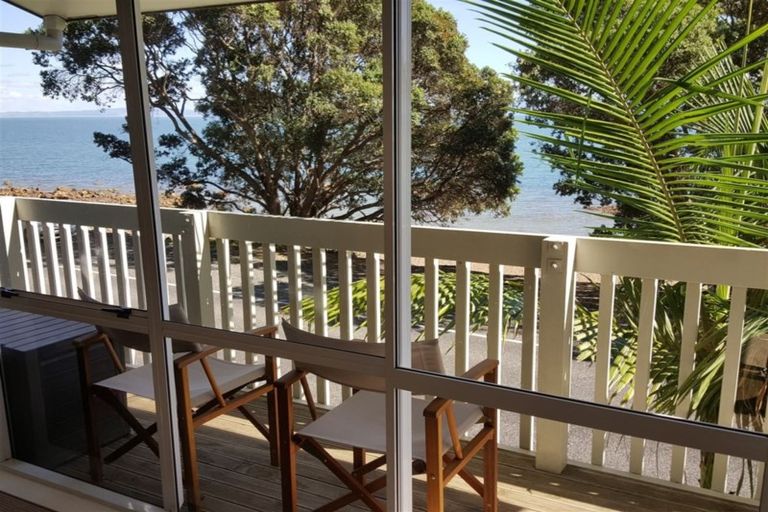 Photo of property in 394 Thames Coast Road, Thornton Bay, Thames, 3575