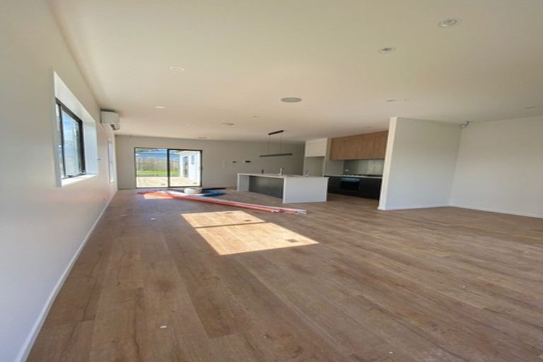 Photo of property in 25 Perkins Street, Papakura, 2110