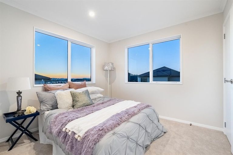 Photo of property in 18 Francesco Drive, Karaka, Papakura, 2113
