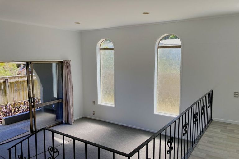 Photo of property in 28 Mamaku Street, Paraparaumu, 5032