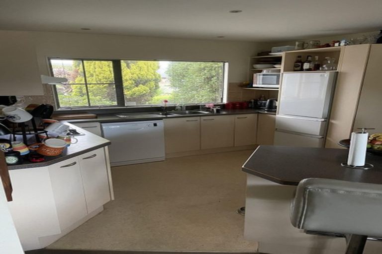Photo of property in 1 Santa Teresa Court, Paraparaumu Beach, Paraparaumu, 5032