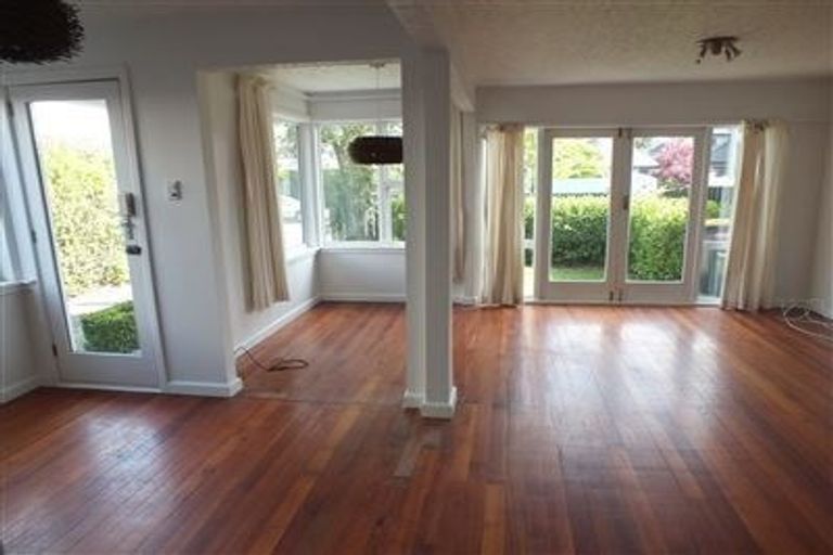 Photo of property in 54 Mansfield Avenue, St Albans, Christchurch, 8014