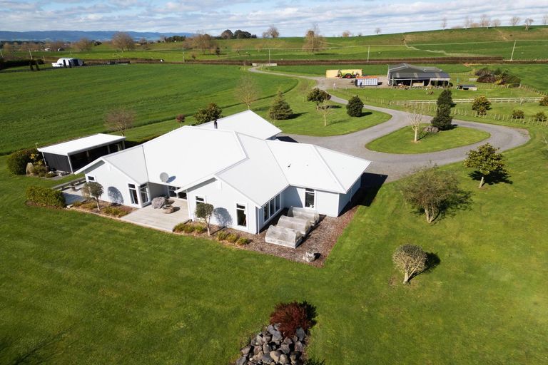 Photo of property in 238 Puketutu Road, Matamata, 3472