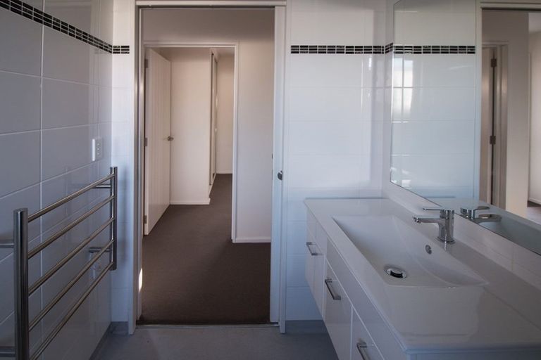 Photo of property in 3/10 Petrie Street, Richmond, Christchurch, 8013