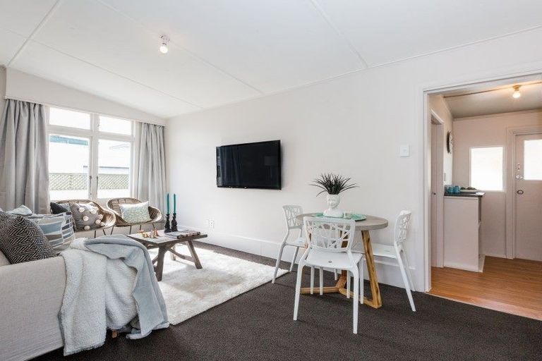 Photo of property in 255 Taradale Road, Pirimai, Napier, 4112