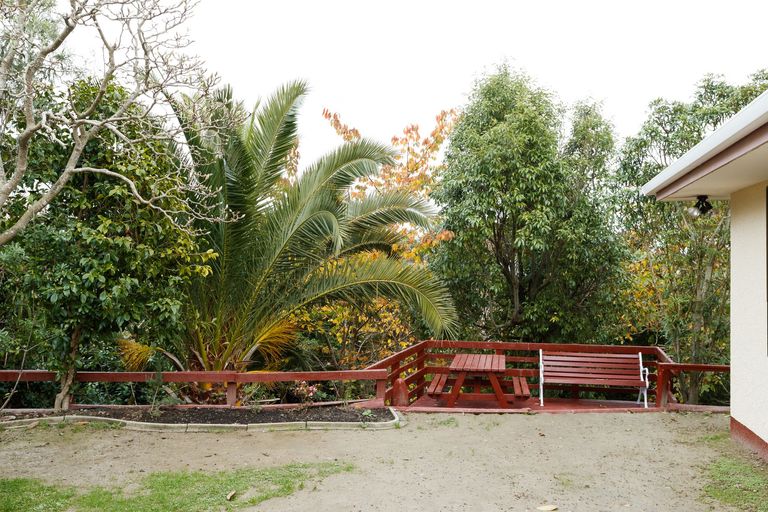 Photo of property in 5 Hill Court, Awapuni, Palmerston North, 4412