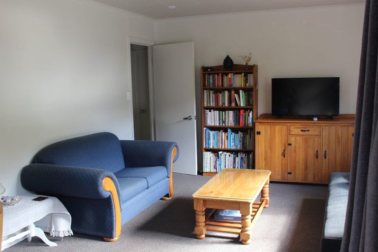 Photo of property in 1 Webster Place, Picton, 7220